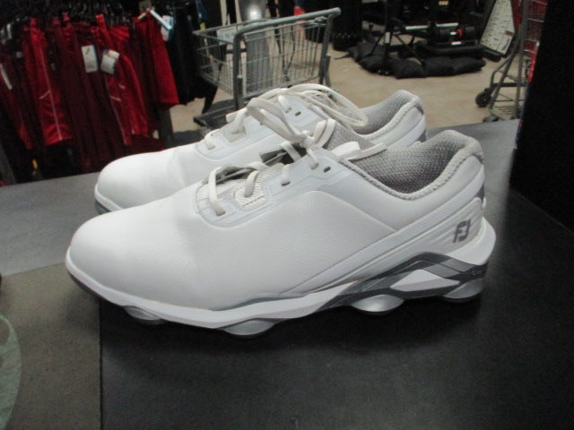 Load image into Gallery viewer, Used FootJoy Tour ALPHA 13 Wide Golf Shoes
