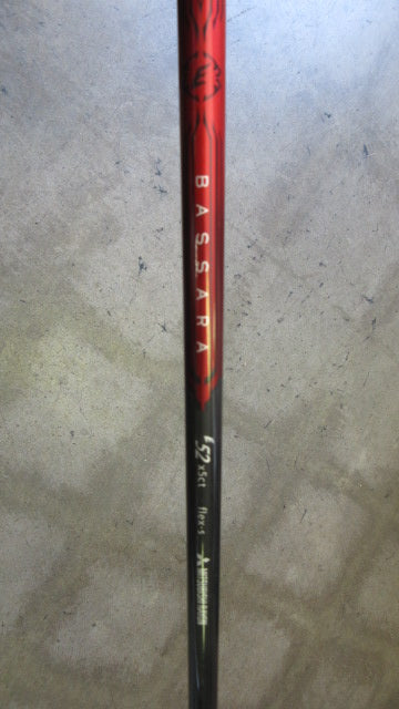 Load image into Gallery viewer, Used Callaway Big Bertha V Series 3 Wood w/ Head Cover - RH
