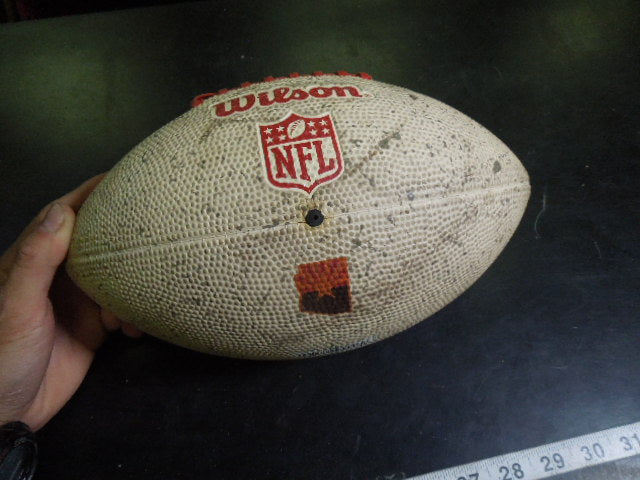 Load image into Gallery viewer, Used Wilson NFL Rivals AZ Cardinals Junior Football
