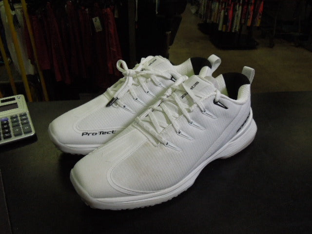 Load image into Gallery viewer, Like New SQAIRZ GFP2 Softball Turf Shoes Size 13

