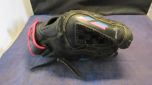 Used Mizuno Finch Fastpitch 11.5
