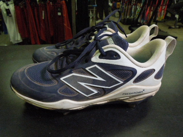 Load image into Gallery viewer, Used New Balance FF Velo V4 Metal Cleats Size 8.5W
