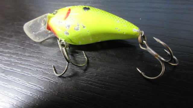 Load image into Gallery viewer, Used Strike King Crankbait Fishing Lure - wear
