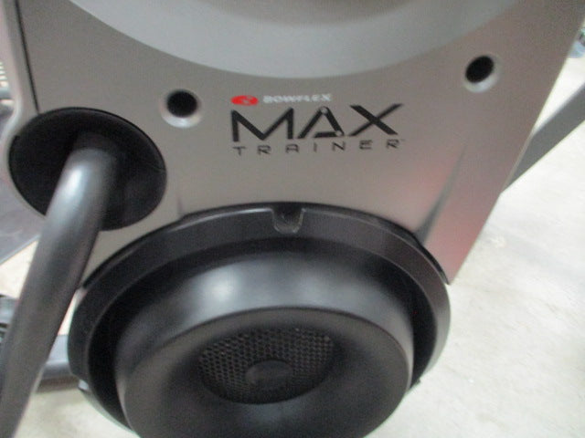 Load image into Gallery viewer, Used Bowflex MAXtrainer M5 Elliptical
