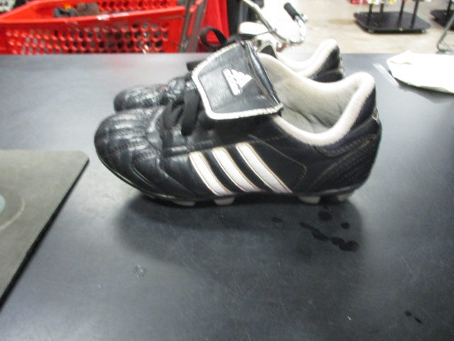Load image into Gallery viewer, Used Adidas Size 13K Soccer Cleats
