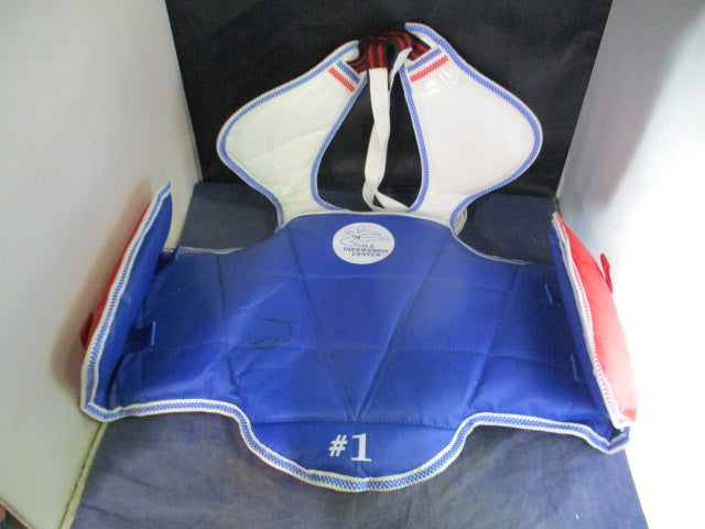Load image into Gallery viewer, Used U.S. Taekwondo Center Martial Arts Reverisble Chest Protector Youth Size L
