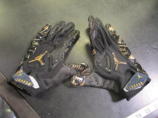 Load image into Gallery viewer, Used Nike Air Jordan Fly Lock 2.0 Metallic Football Gloves Size XL
