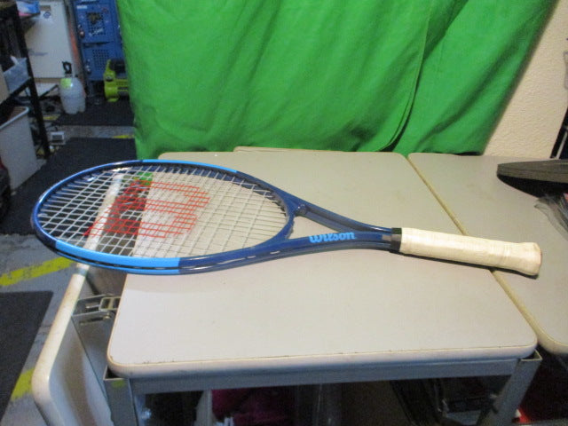 Load image into Gallery viewer, Used Wilson Ultra 112 Power XL 27&quot; Tennis Racquet
