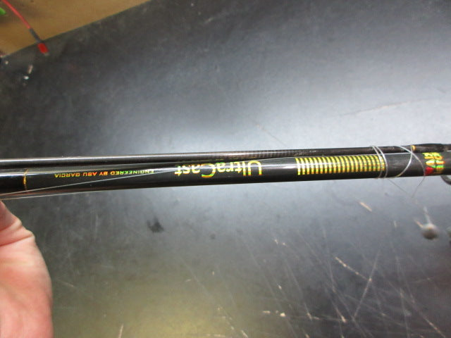 Load image into Gallery viewer, Used Ultra Cast ULT 2000 Fishing Rod
