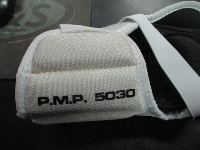 Load image into Gallery viewer, Used Sherwood P.M.P. Hockey Elbow Pads Size Senior Small
