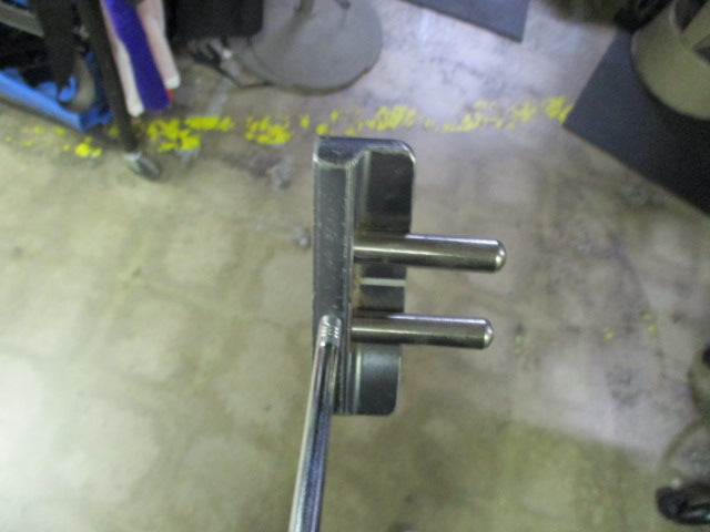 Load image into Gallery viewer, Used RIFE 2 Bar Blade Putter 34&quot; - Needs New Grip

