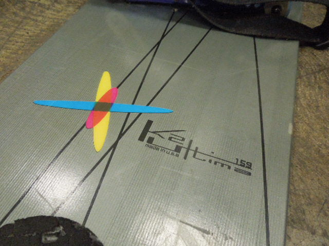 Load image into Gallery viewer, Used K2 Ultima 159cm Snowboard with Ride Bindings
