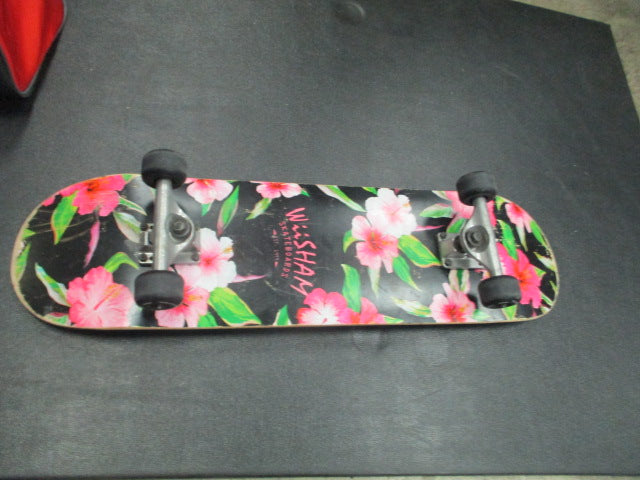 Load image into Gallery viewer, Used Wiisham Pro 31&quot;  Skateboard
