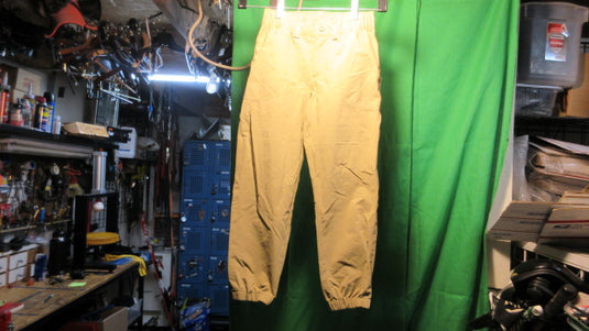 Used Patagonia Outdoors Pants/ Hiking - Youth Size Small (7-8)