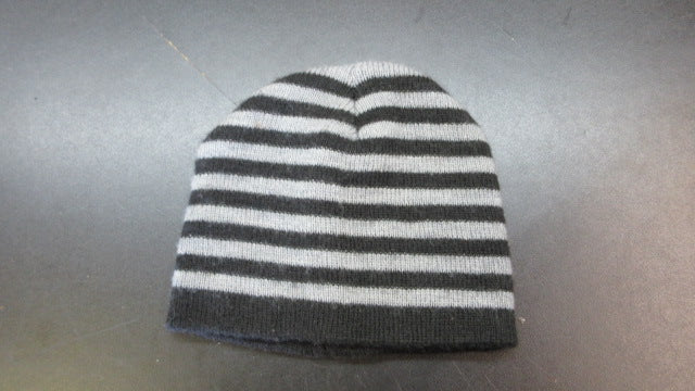Load image into Gallery viewer, Used Winter Hat - Youth One Size
