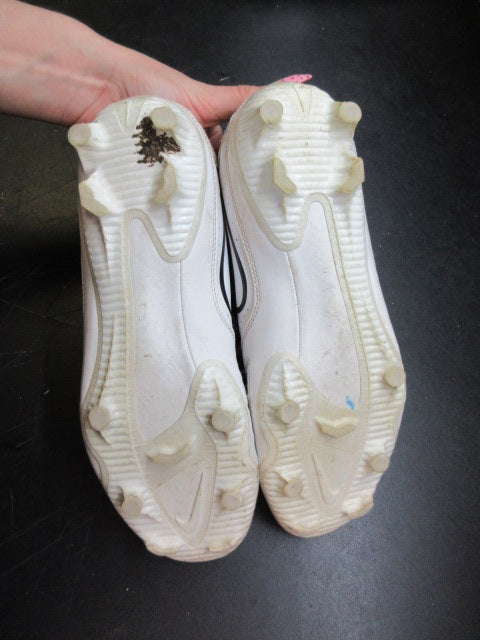 Used Battle Astrofly Football Cleats - Size 10.5