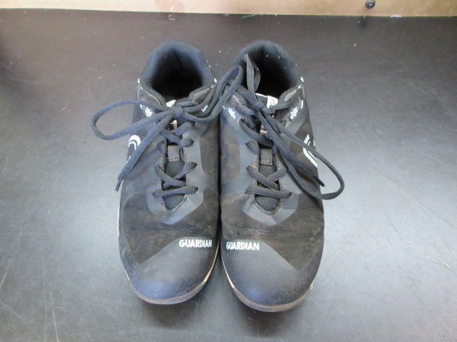 Load image into Gallery viewer, Used Guardian Turf Cleat Bolt Low Top Baseball Shoes - Size 5
