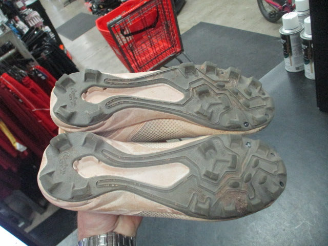Load image into Gallery viewer, Used Rawlings Size 8.5 White Cleats
