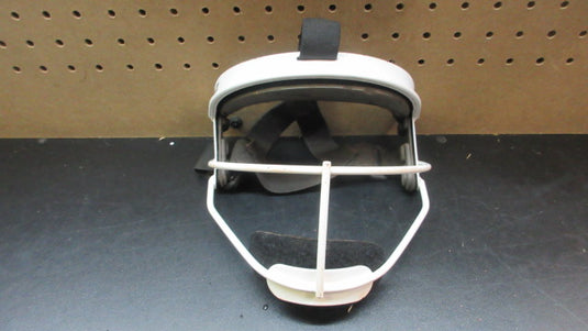 Used Rip-it  Defense Fielders Mask - Youth