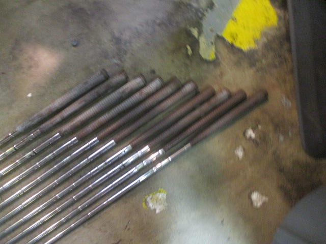 Load image into Gallery viewer, Used Ping EYE 2 Green Dot RH Beryllium IRON SET 2-PW-SW Matching Serial
