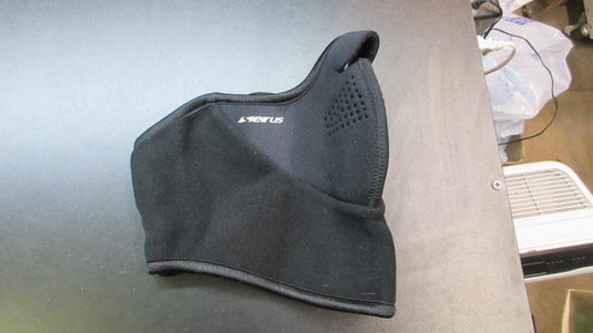 Used Seirus Snow Gaitor