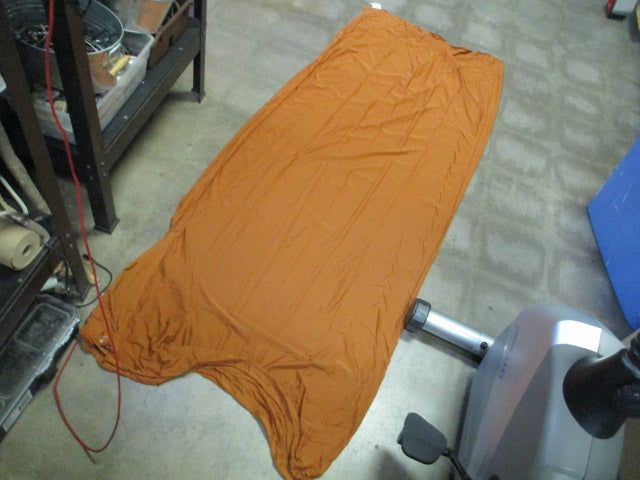Load image into Gallery viewer, Used Magellan Rectangular Sleeping Bag Liner
