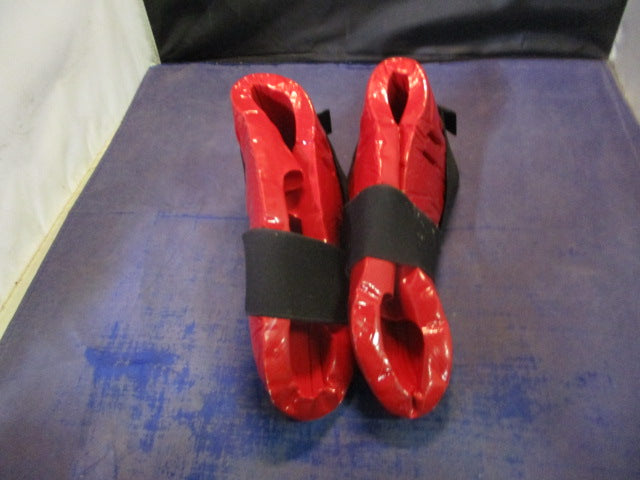Load image into Gallery viewer, Used Sang Moo Sa Martial Arts Sparring Shoes Size Youth
