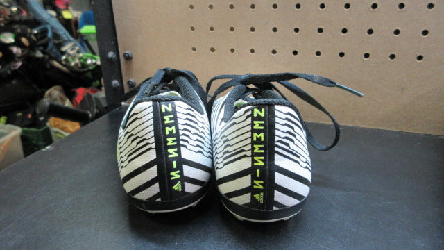 Load image into Gallery viewer, Used Adidas Nemesis Soccer Shoes - Size 3
