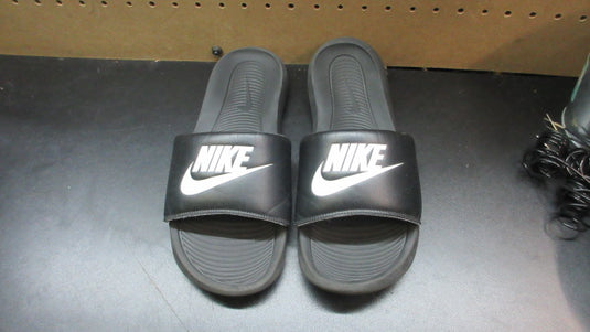Used Nike Slides - Size 9