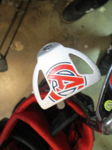 Load image into Gallery viewer, Used Avenger 4 Piece RH JR GOLF SET
