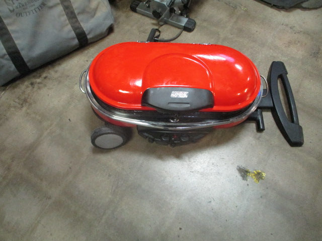 Load image into Gallery viewer, Used Coleman Road Trip Stand Up Propane Grill
