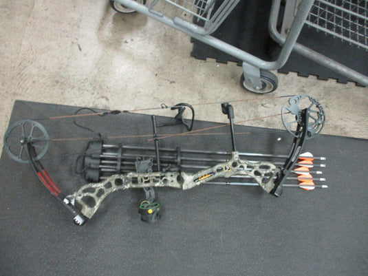 Used Cabelas Optimus Compound Bow W/ 5 Arrows - RH