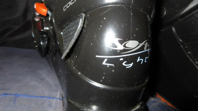 Load image into Gallery viewer, Used Rossignol Soft Light 3 Ski Boots Size 26.5
