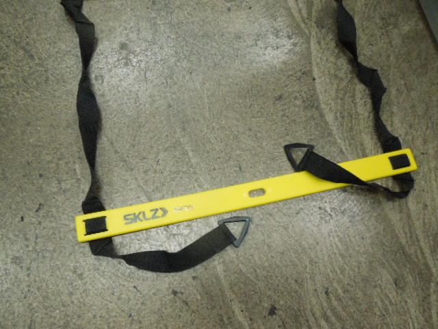 Load image into Gallery viewer, Used Sklz Agility Ladder
