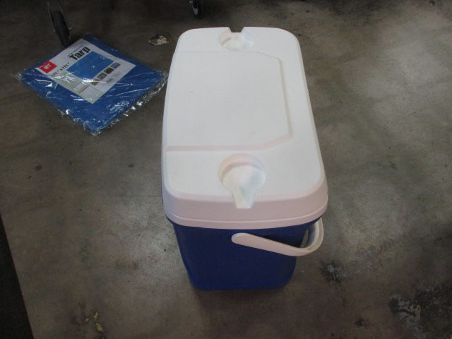 Load image into Gallery viewer, Used Igloo Latitude 30 Cooler 28 Liters
