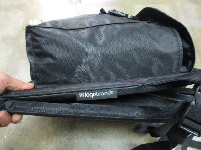Load image into Gallery viewer, Used Dick&#39;s Sporting Goods Stadium Seat with Stadium Blanket
