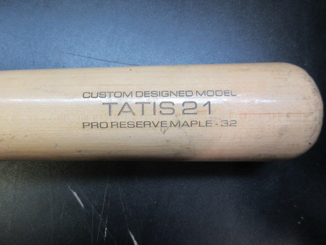 Load image into Gallery viewer, Used Victus Pro Reserve Maple 32 TATIS21 Wood Bat

