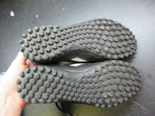 Load image into Gallery viewer, Used Adidas Goletto VIII Indoor Soccer Shoes - Size 3

