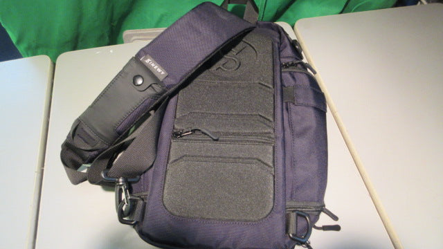 Load image into Gallery viewer, New Sinewy Sling Bag
