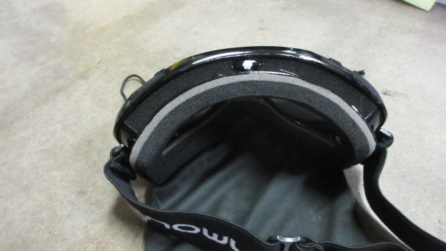 Load image into Gallery viewer, New Snowlodge Glacier Ski Goggles - Gloss Black/Grey
