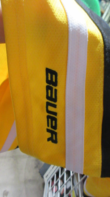 Used Bauer Arizona Coyotes Part of the Pack AZ Ice Jersey Adult Size Med - stain