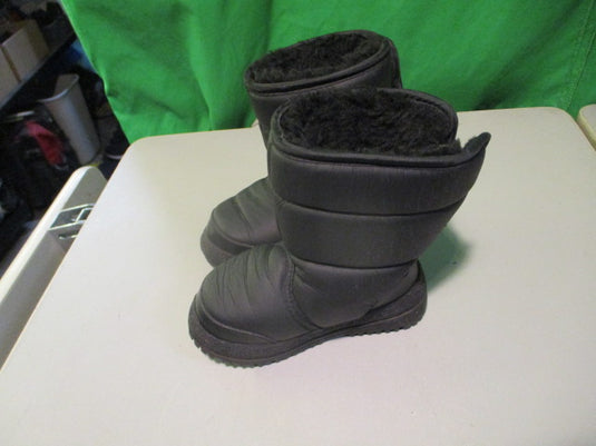 Used Khombu Toddler Size 5 Winter Boots