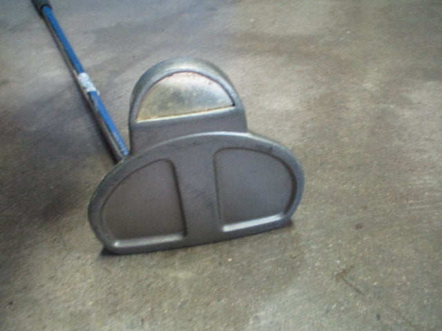 Load image into Gallery viewer, Used White Junior 30" Putter -  RH
