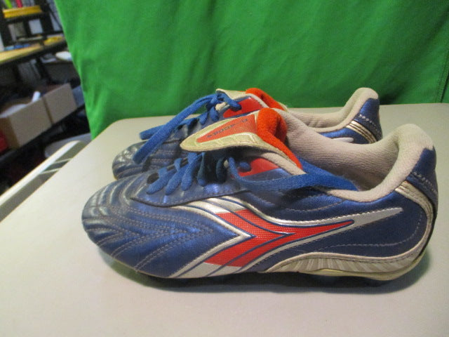 Load image into Gallery viewer, Used Diadora Size Youth 1 Soccer Cleats
