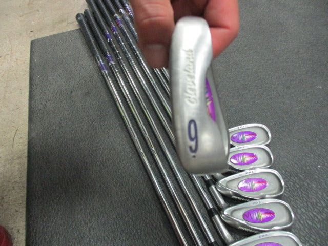 Load image into Gallery viewer, Used Cleveland Vas 792 Iron Set 3 - PW, D Gap Wedge - RH
