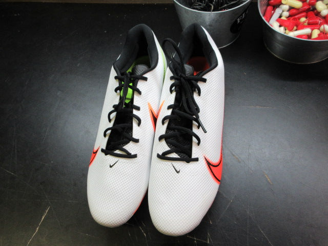 Load image into Gallery viewer, Used Nike Vapor Edge Speed 360 Premium Football Cleat - Size 15
