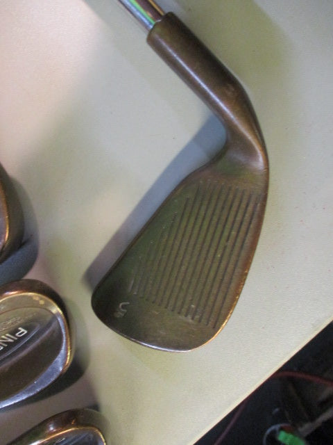 Load image into Gallery viewer, Used Ping EYE 2 Green Dot RH Beryllium IRON SET 2-PW-SW Matching Serial
