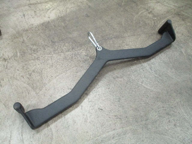 Load image into Gallery viewer, Used Wnoey 33" Rubber Coated Lat Pull Down Attachment
