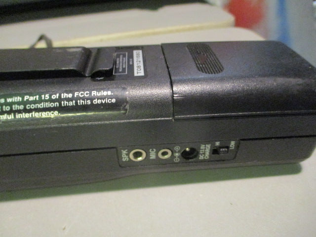 Load image into Gallery viewer, Used Midland 40 Channel CB Transceiver 40 Channel 7-Watt Model 75-785
