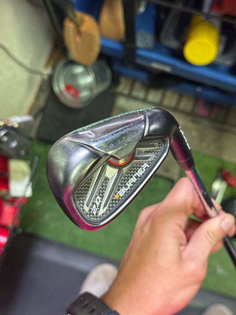 Load image into Gallery viewer, Used TaylorMade Burner 2.0 7 pc Right Hand Iron Set 5-9i and Pw, Aw
